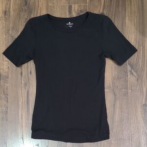 Worthington Black Short Sleeve Tee